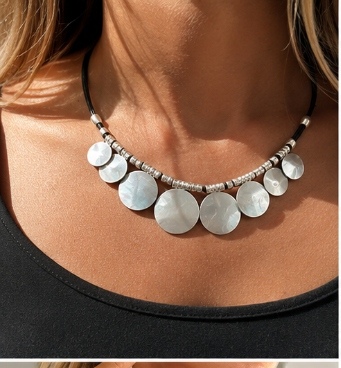 Collar Círculos Fiorella